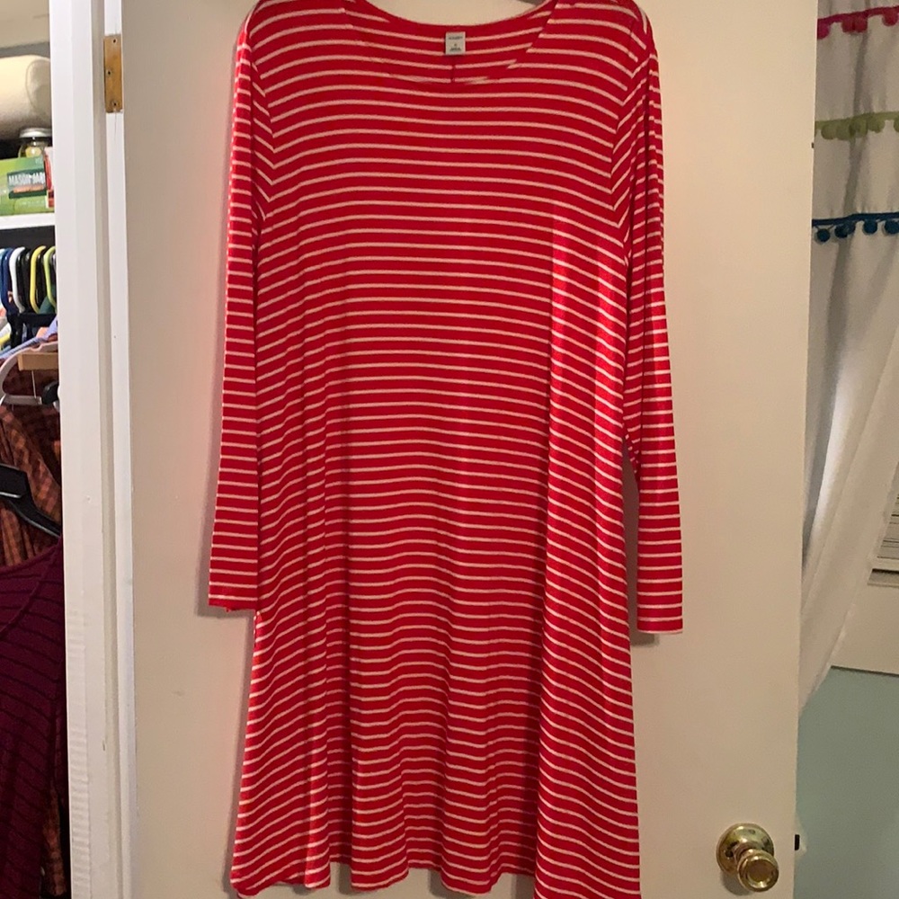Red with white stripes Old Navy swing dress size XL